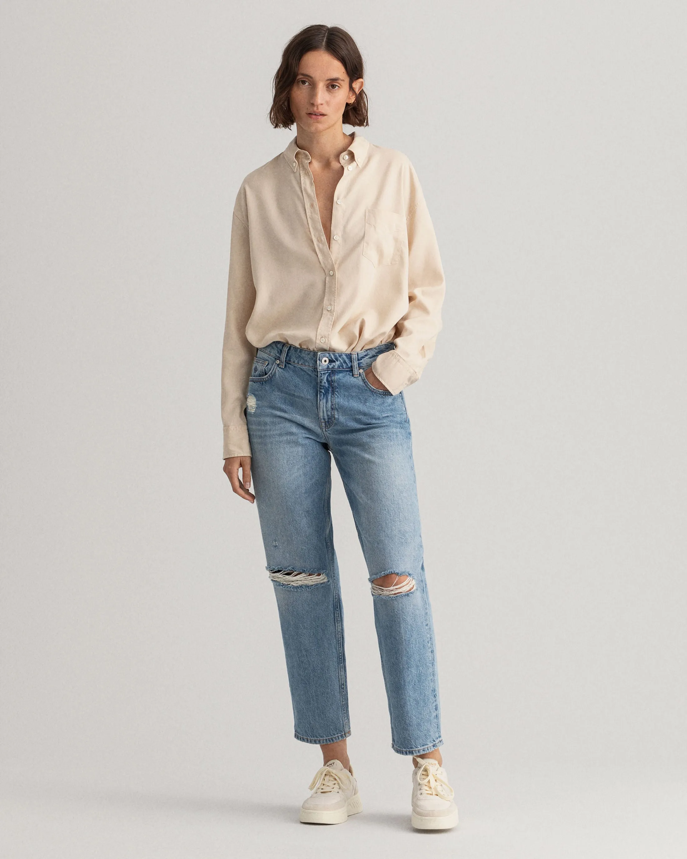 GANT Camie Relaxed Fit Cropped Ripped Jeans 0159