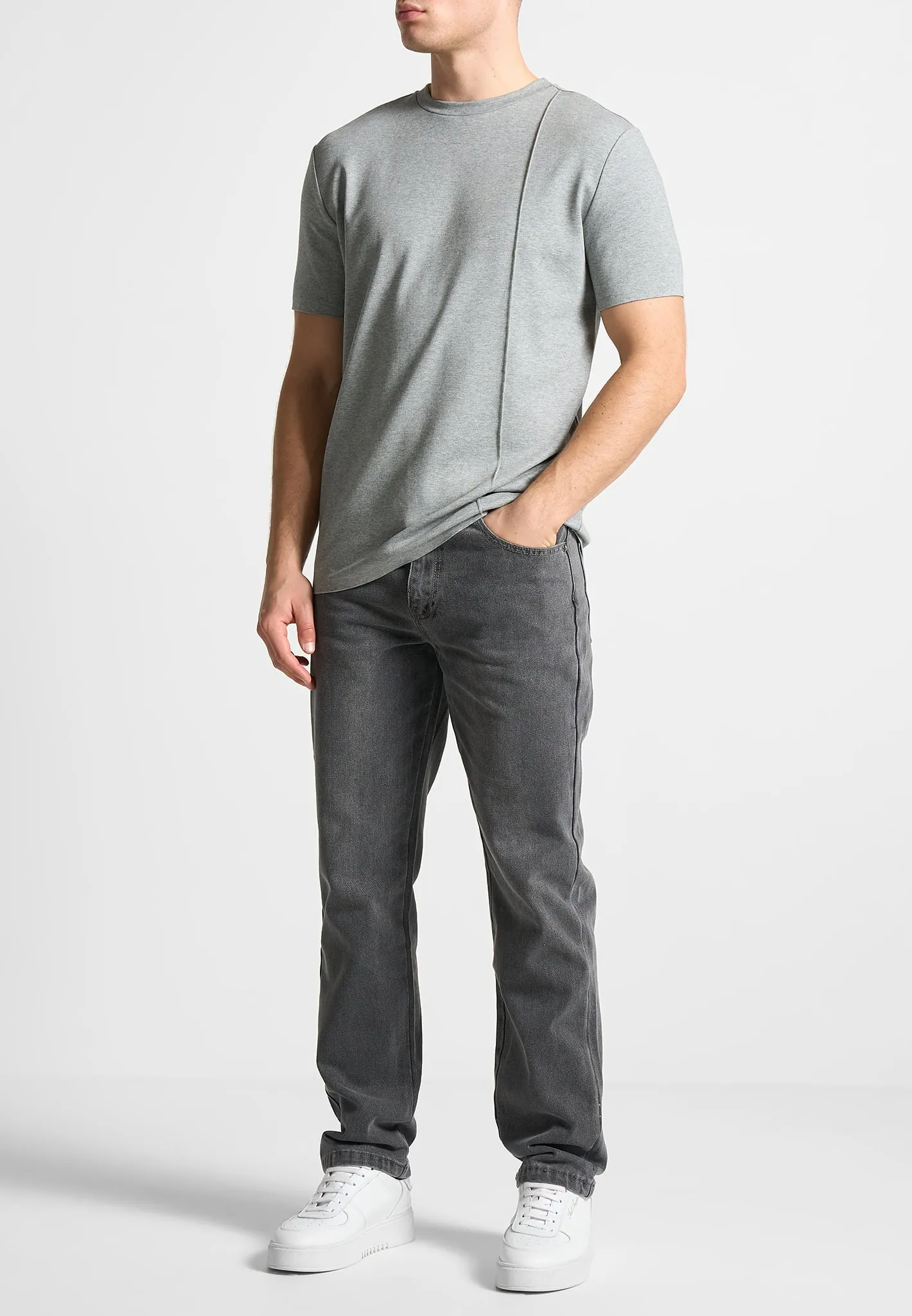 Relaxed Fit Jean - Washed Grey