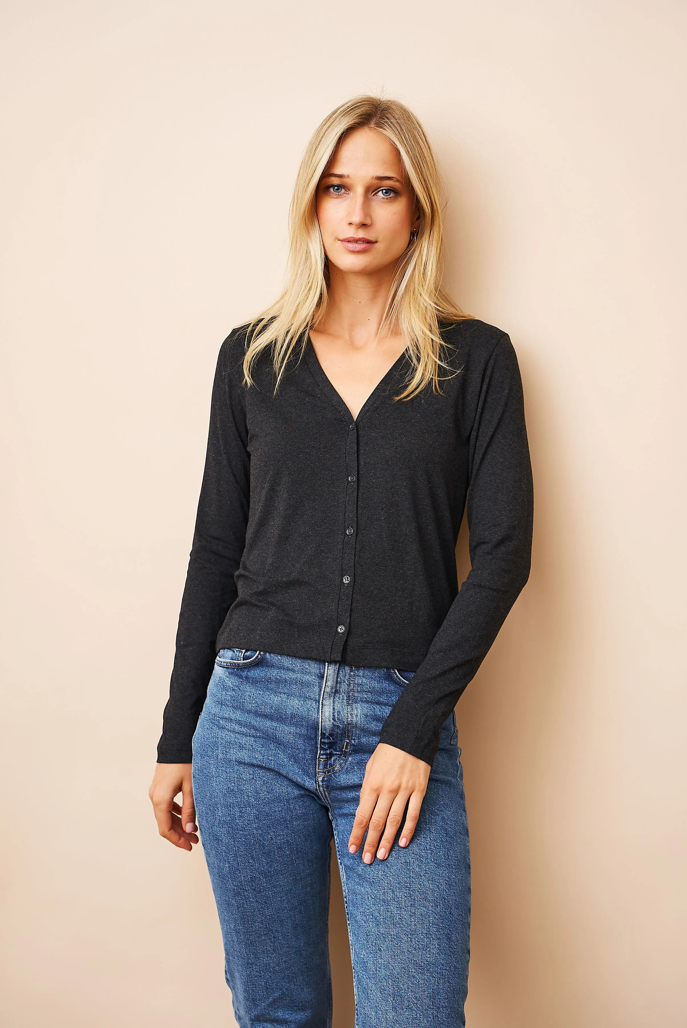 Soft Touch V-Neck Cardigan in Anthracite Chine